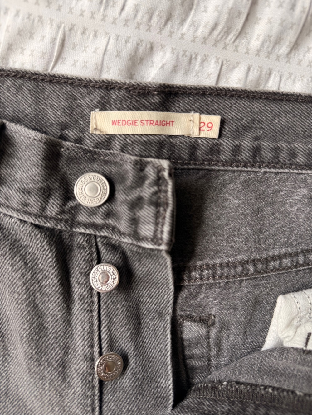 Levi's Wedgie Straight Jeans - Gray